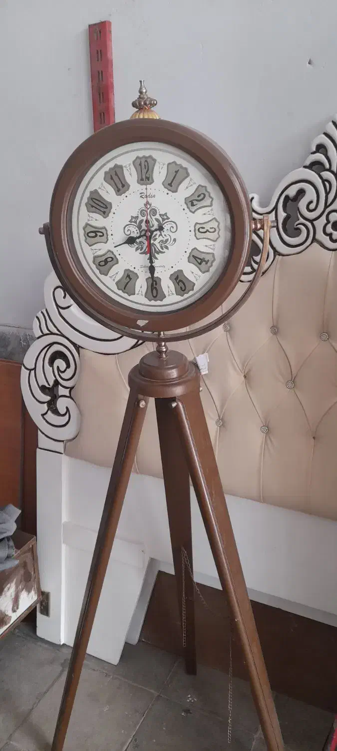 ساعت بروز وزیبا|ساعت|اسفراین, |دیوار