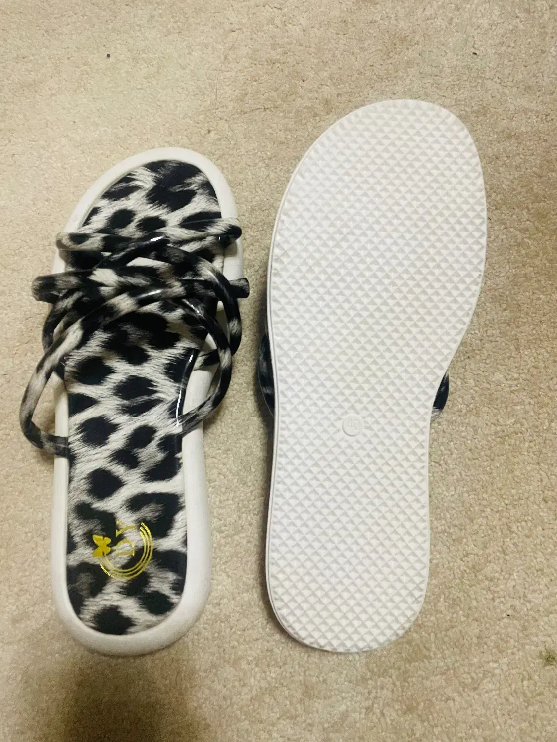 صندل|کیف، کفش، کمربند|جوانرود, |دیوار