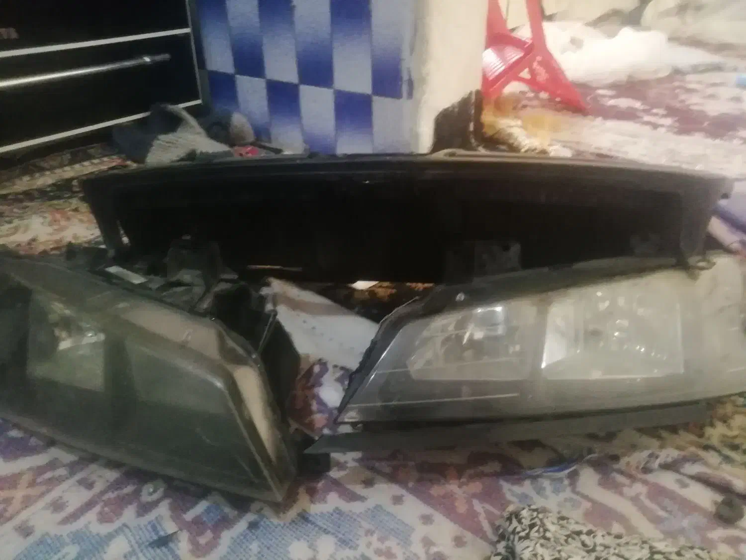 دو عدد چراغ جلو پژوپارس با لامپ جلو پنجره|قطعات یدکی و لوازم جانبی|ورامین, ورامین|دیوار