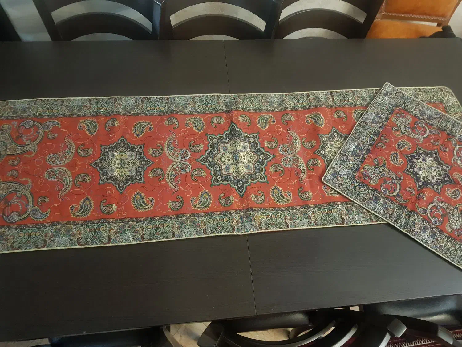 فروش دکوری، ترمه و رومیزی|پرده، رانر، رومیزی|کرج, مهرویلا شمالی|دیوار