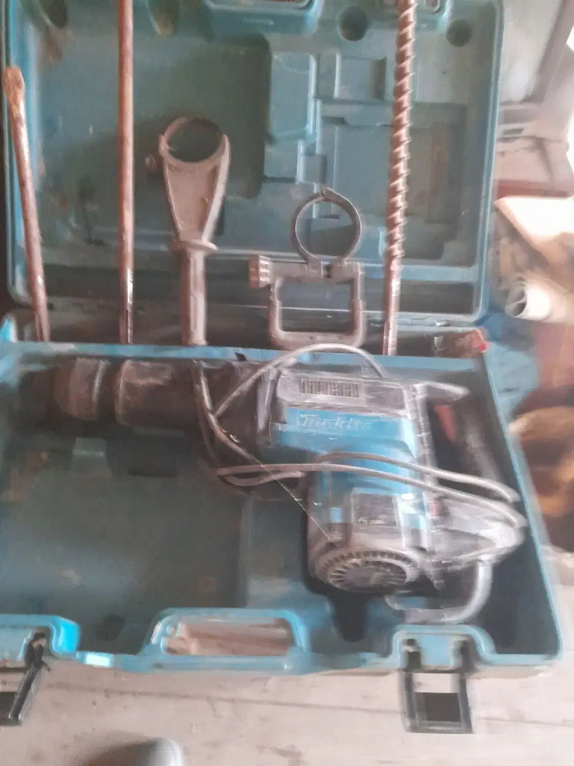 دریل هیلتی|ابزارآلات|بندر انزلی, متروپل|دیوار