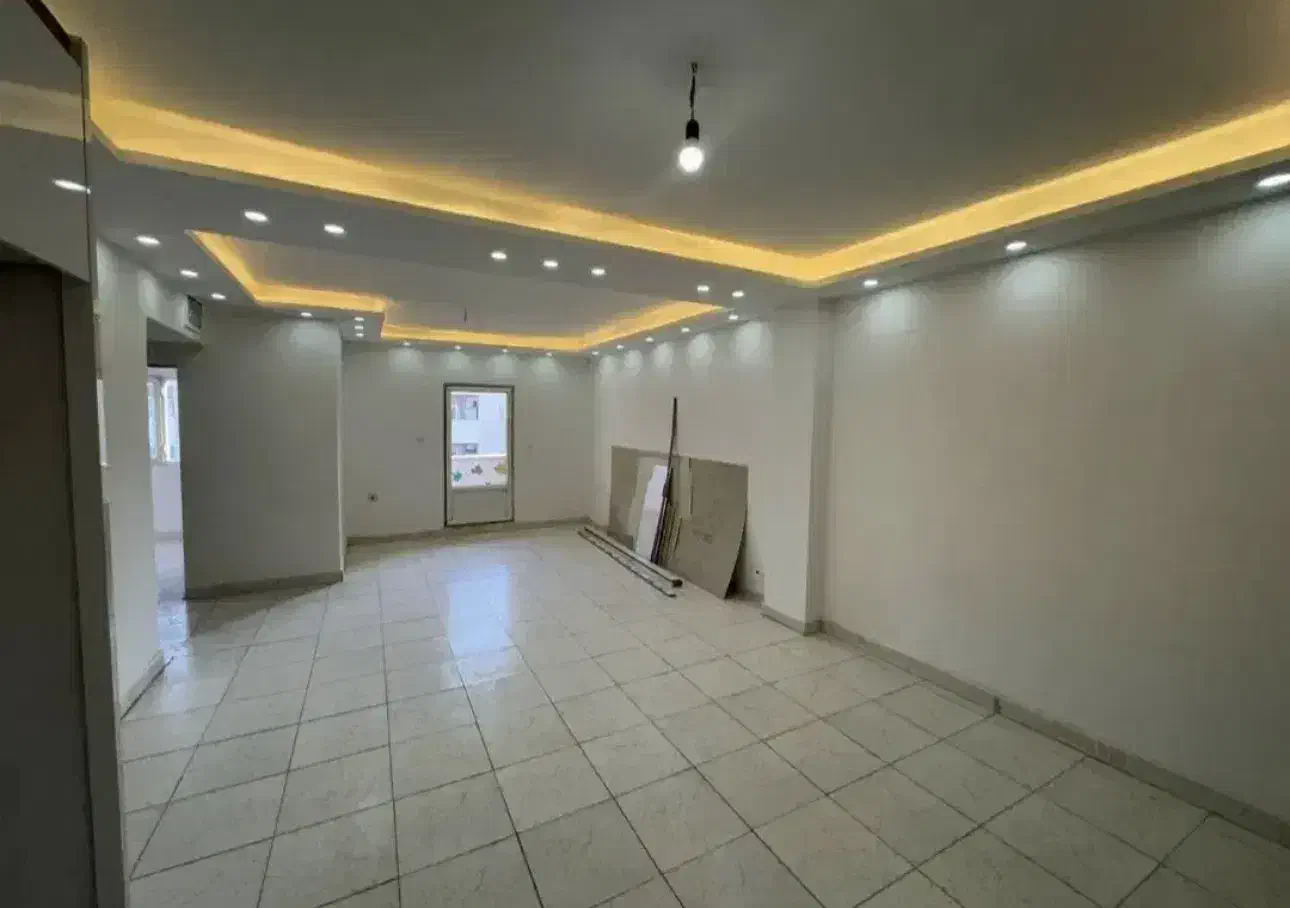 واحد۸۵م/فول‌دیزاین/خوش‌نقشه/ویو‌باز|فروش آپارتمان|چهارباغ, |دیوار