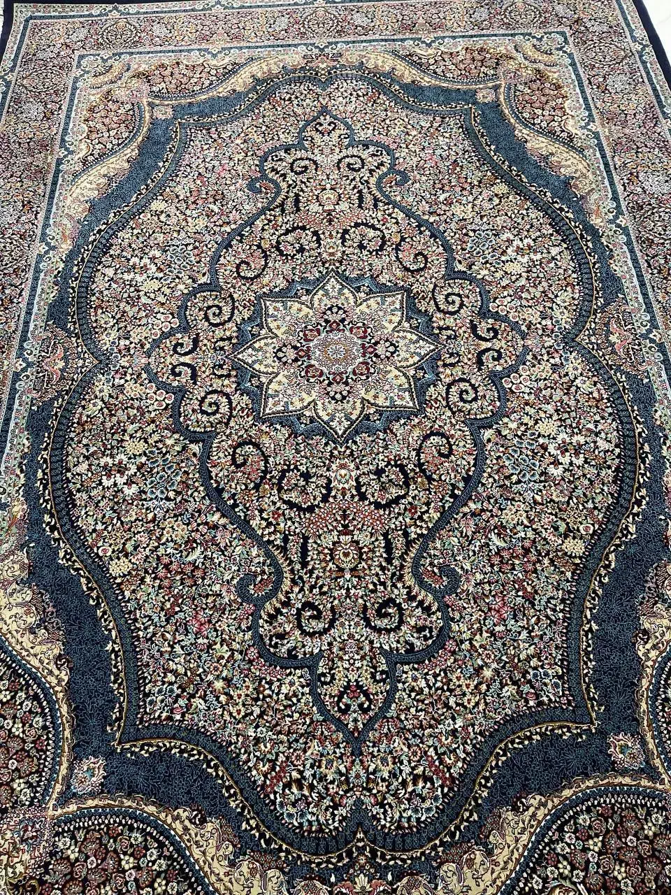 فرش ۹ متری نگین مشهد|فرش|تهران, جمهوری|دیوار