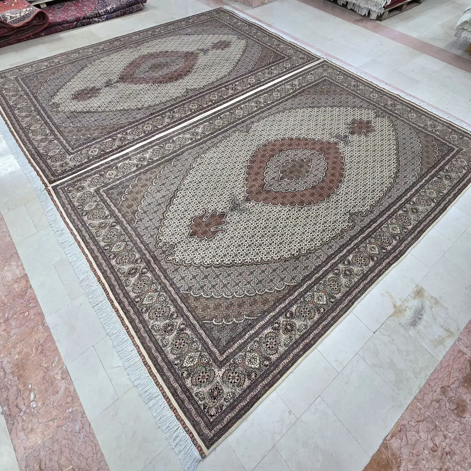 فرش تبریز / طرح ماهی / ۳و۶و۹ متری /شرایطی|فرش|تهران, شیراز|دیوار