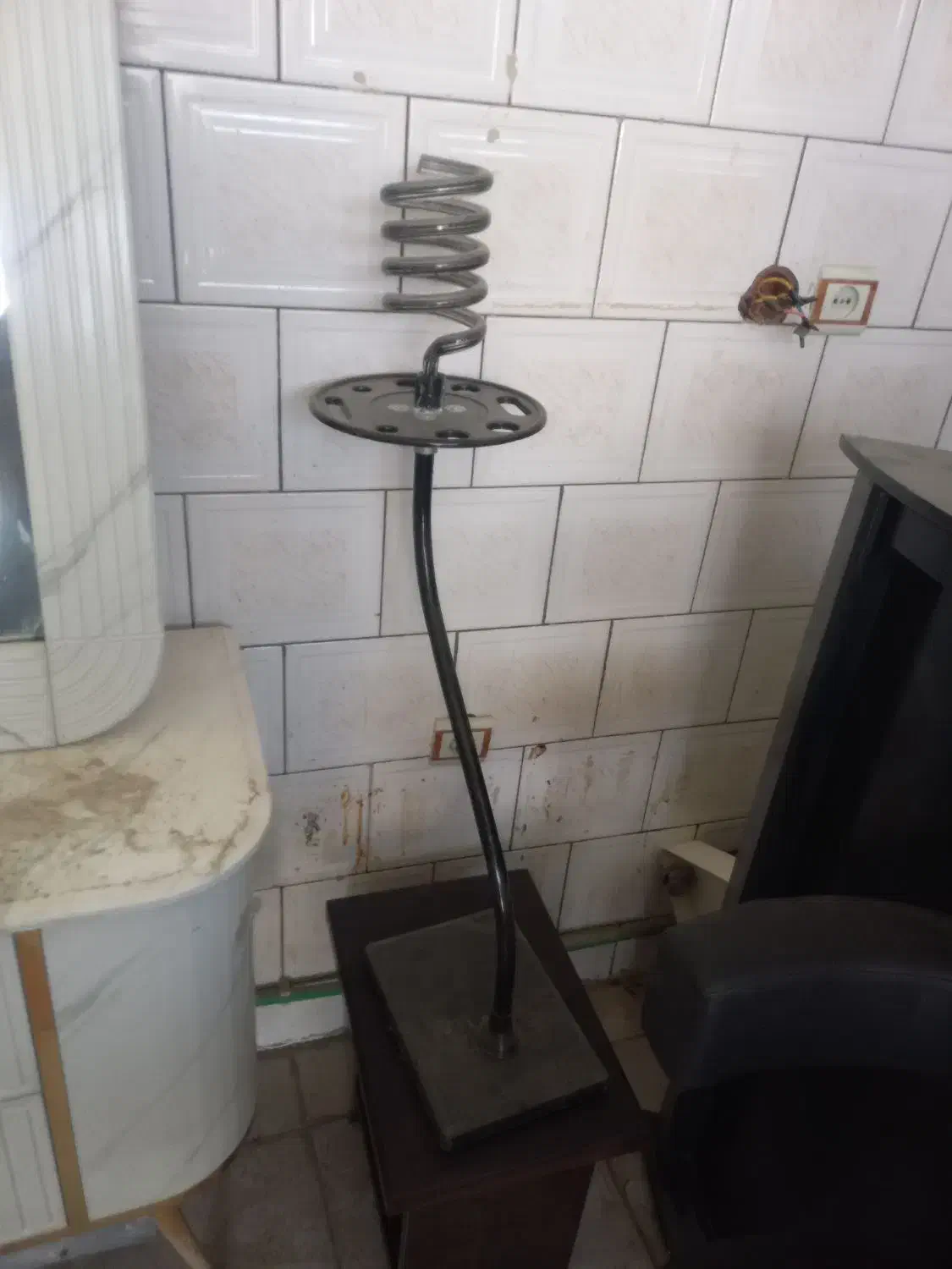 لوازم ارایشگاه|آرایشگاه و سالنهای زیبایی|فلاورجان, |دیوار