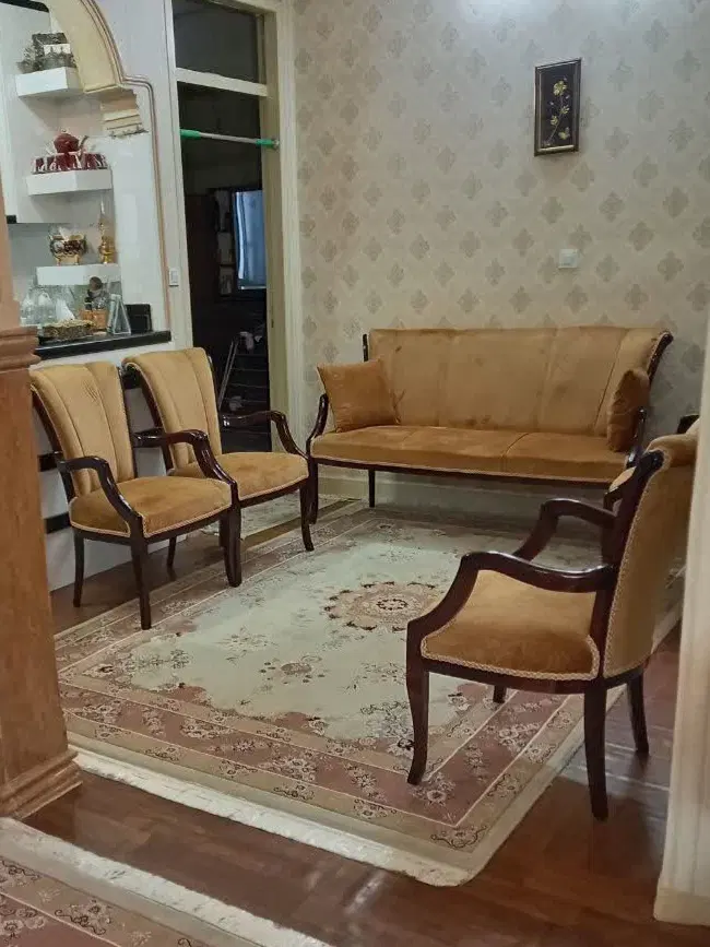 مبل ۷نفره|مبلمان خانگی و میز عسلی|تهران, شهید بهشتی|دیوار