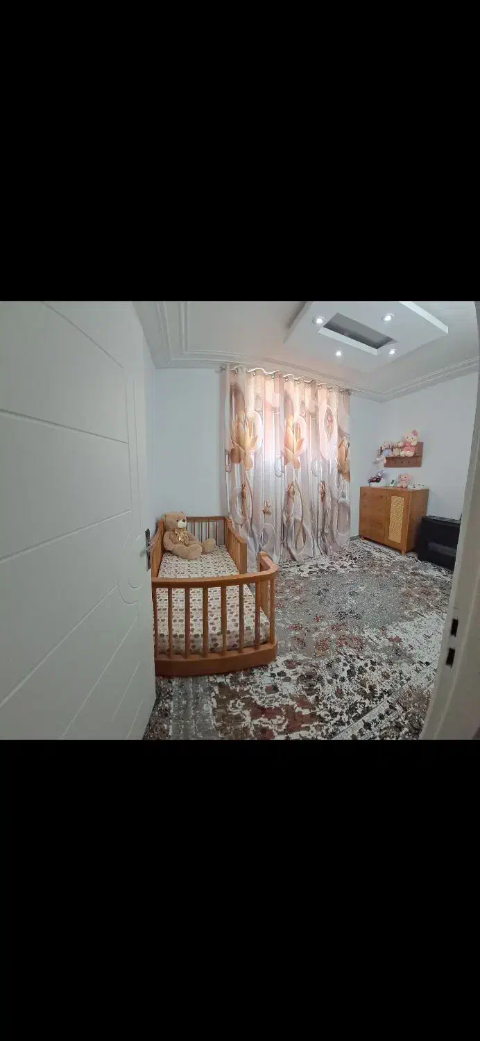 فرش|فرش|شاهینشهر, عطار|دیوار