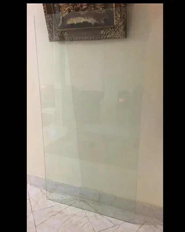 شیشه ده میلیمتر میز غذاخوری|میز و صندلی غذاخوری|پاکدشت, پاکدشت (مامازند)|دیوار