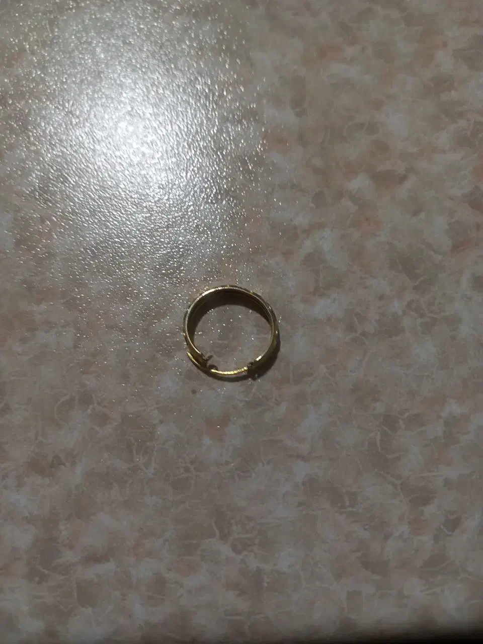 گوشواره گم کردم لنگه همین هست|اشیا|قم, نخودی|دیوار