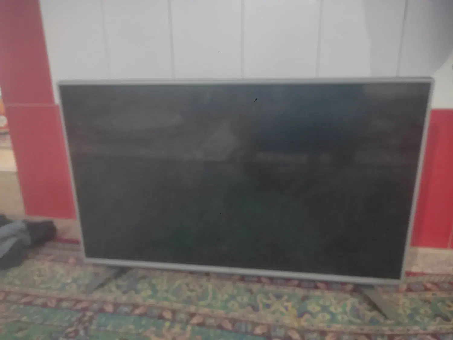 تلویزیون 43ال جی|تلویزیون و پروژکتور|بروجرد, |دیوار