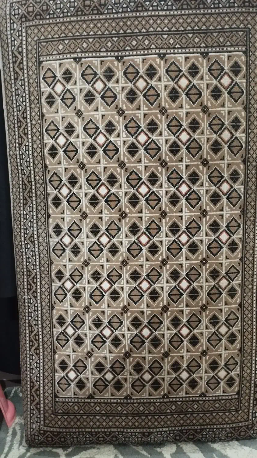 پشتی (تکیه)|پشتی|اهواز, یوسفی|دیوار