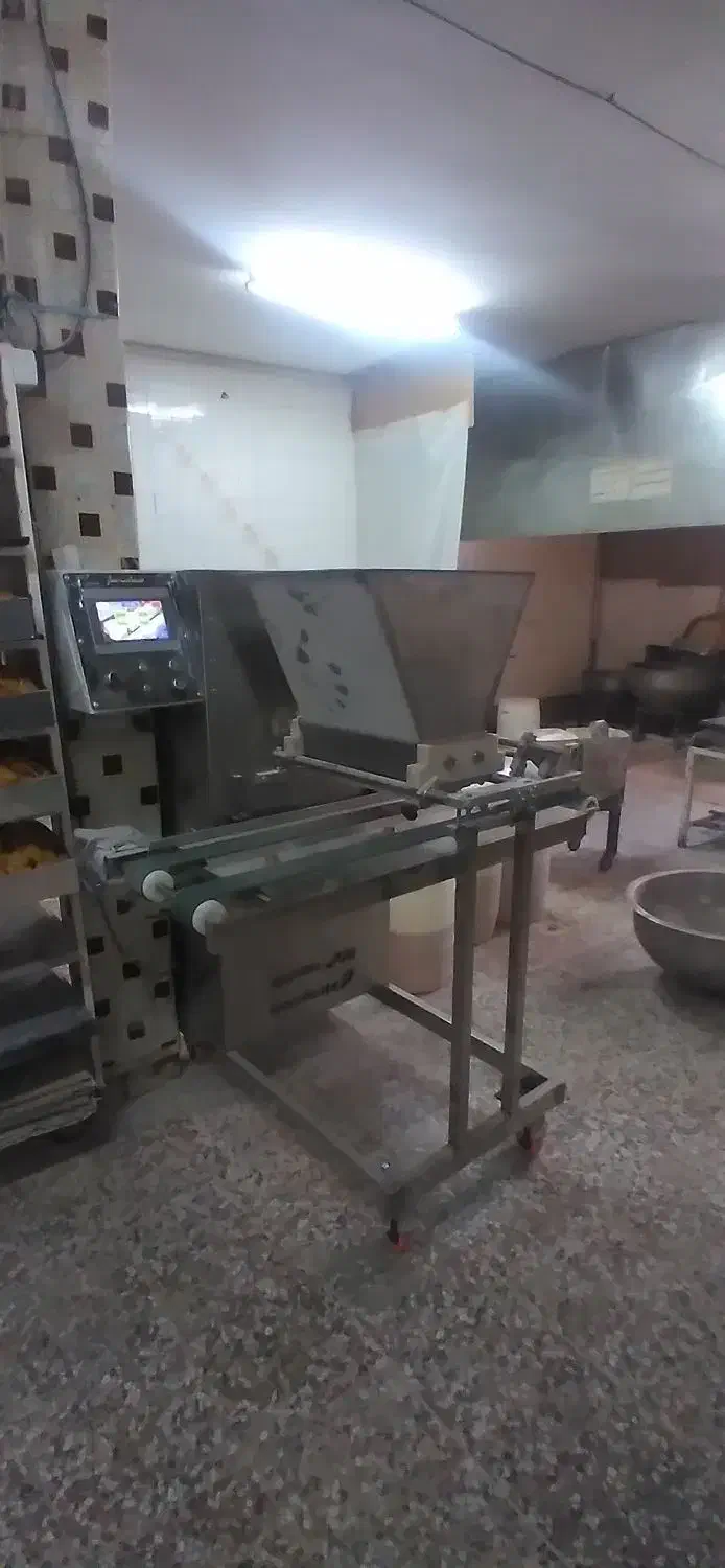 قیف زن|فعالیت داوطلبانه|برخوار, |دیوار