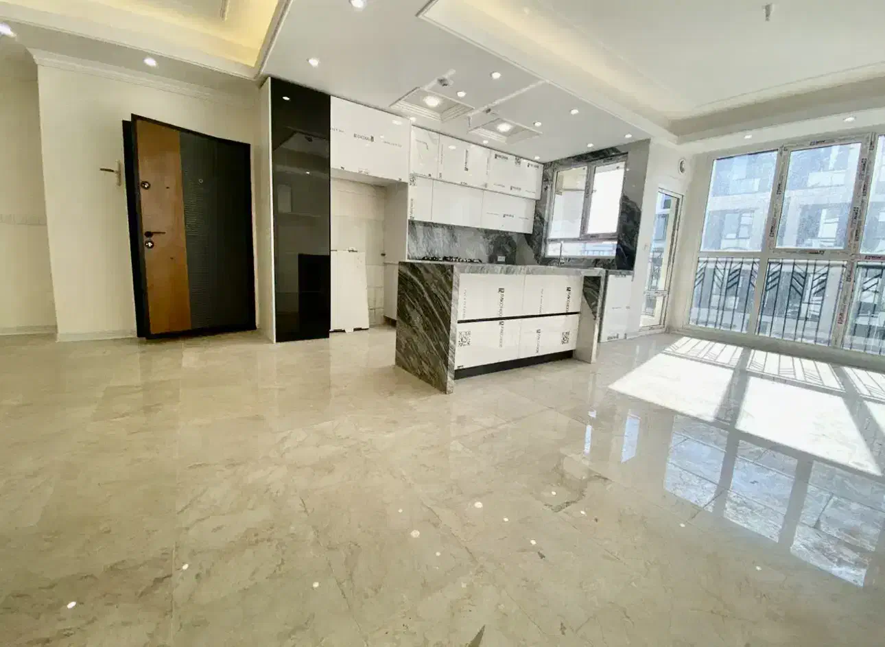 ۱۱۶متر/خوش‌نقشه و نورگیر عالی/نوساز/سازه بی عیب|فروش آپارتمان|تهران, تهران‌نو|دیوار