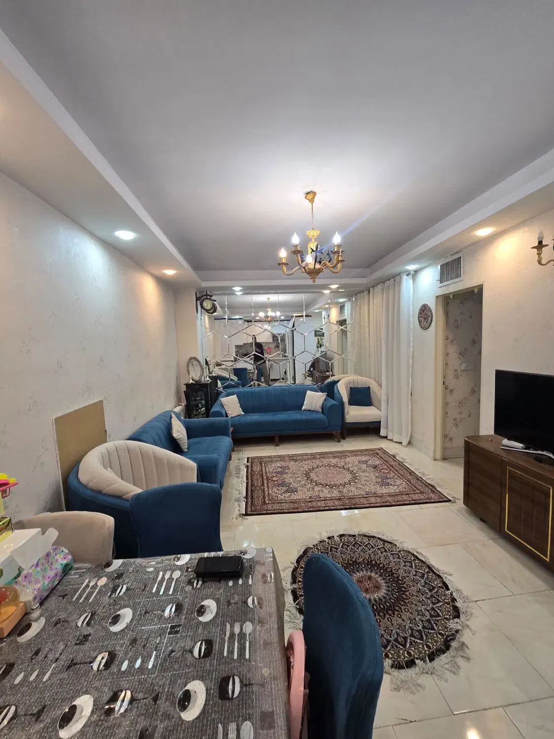 اپارتمان ۵۲متری استثنایی/ابتدای بلوار ارم گلستان ۲|فروش آپارتمان|کرج, باغ سیب|دیوار