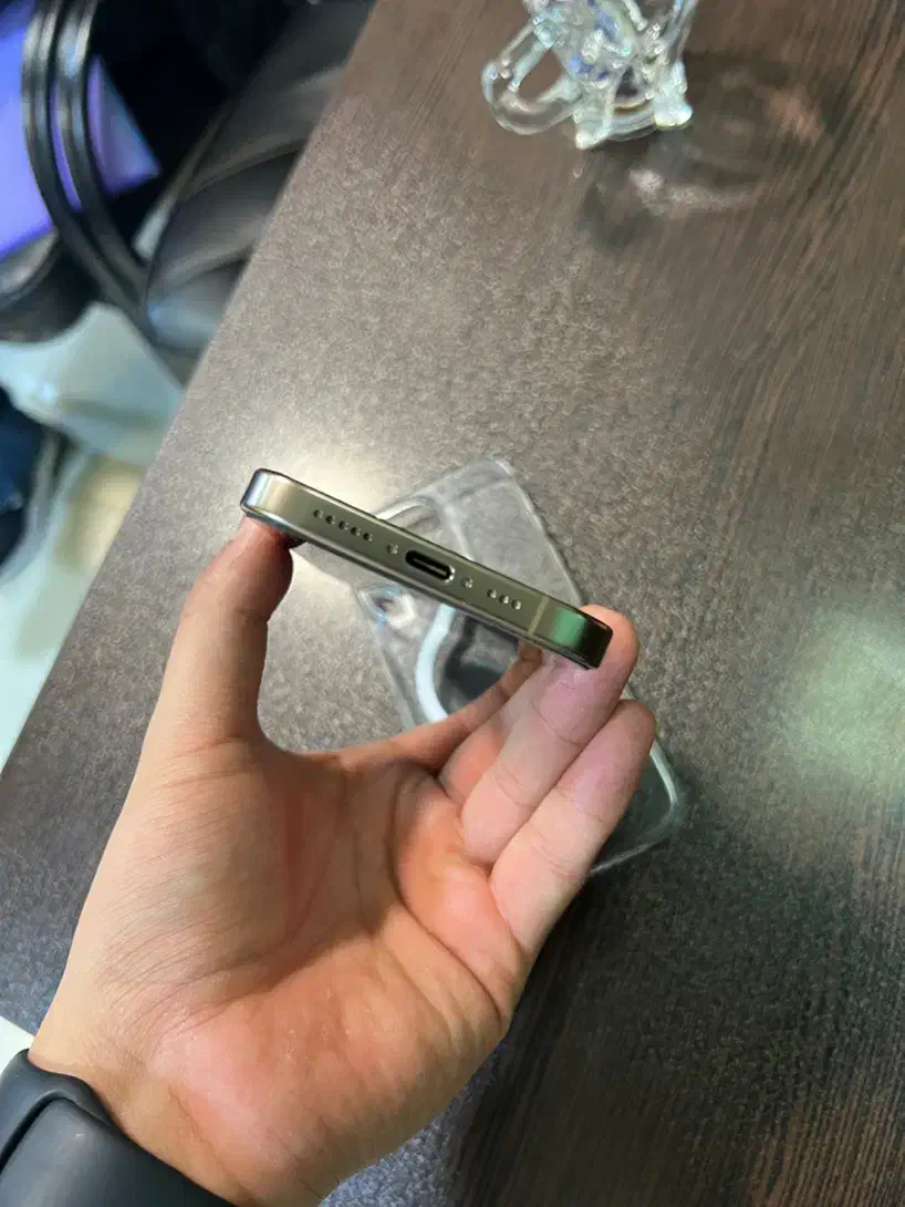 آیفون ۱۶ پرو ۲۵۶ گیگ شرکتی گارانتی فعال|موبایل|تهران, تهرانپارس شرقی|دیوار