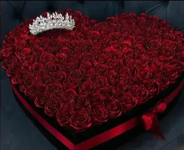 ولنتاین|گل مصنوعی|همدان, |دیوار