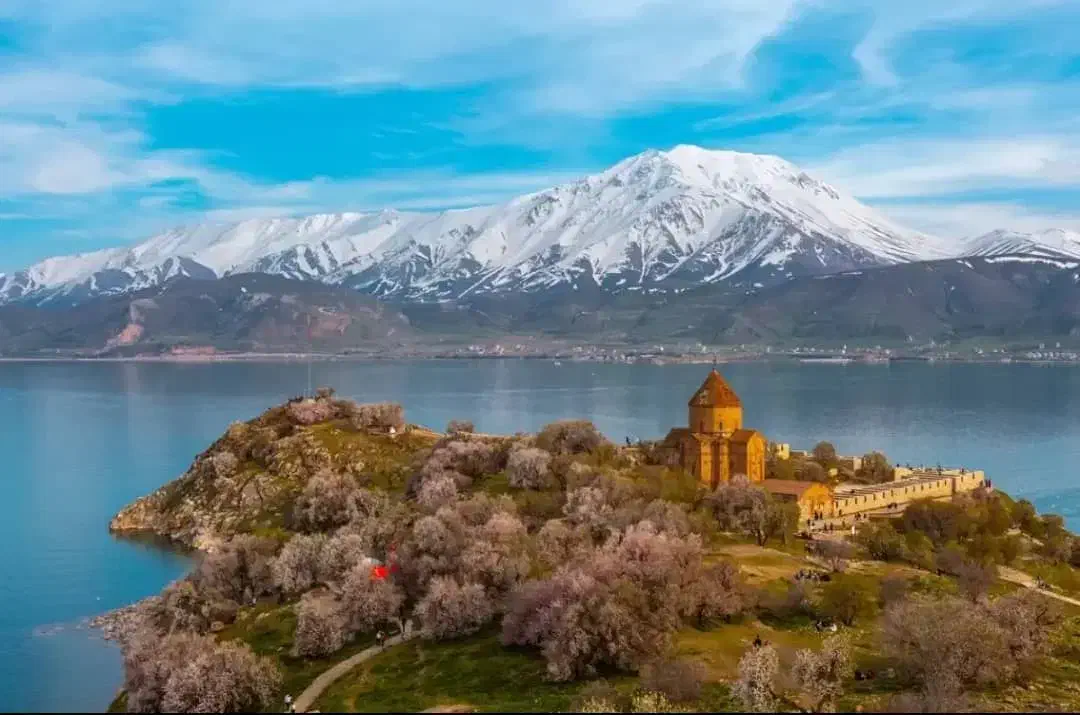 تور آنتالیا/وان/دبی اقساطی|تور و چارتر|تهران, شهرک صادقیه|دیوار