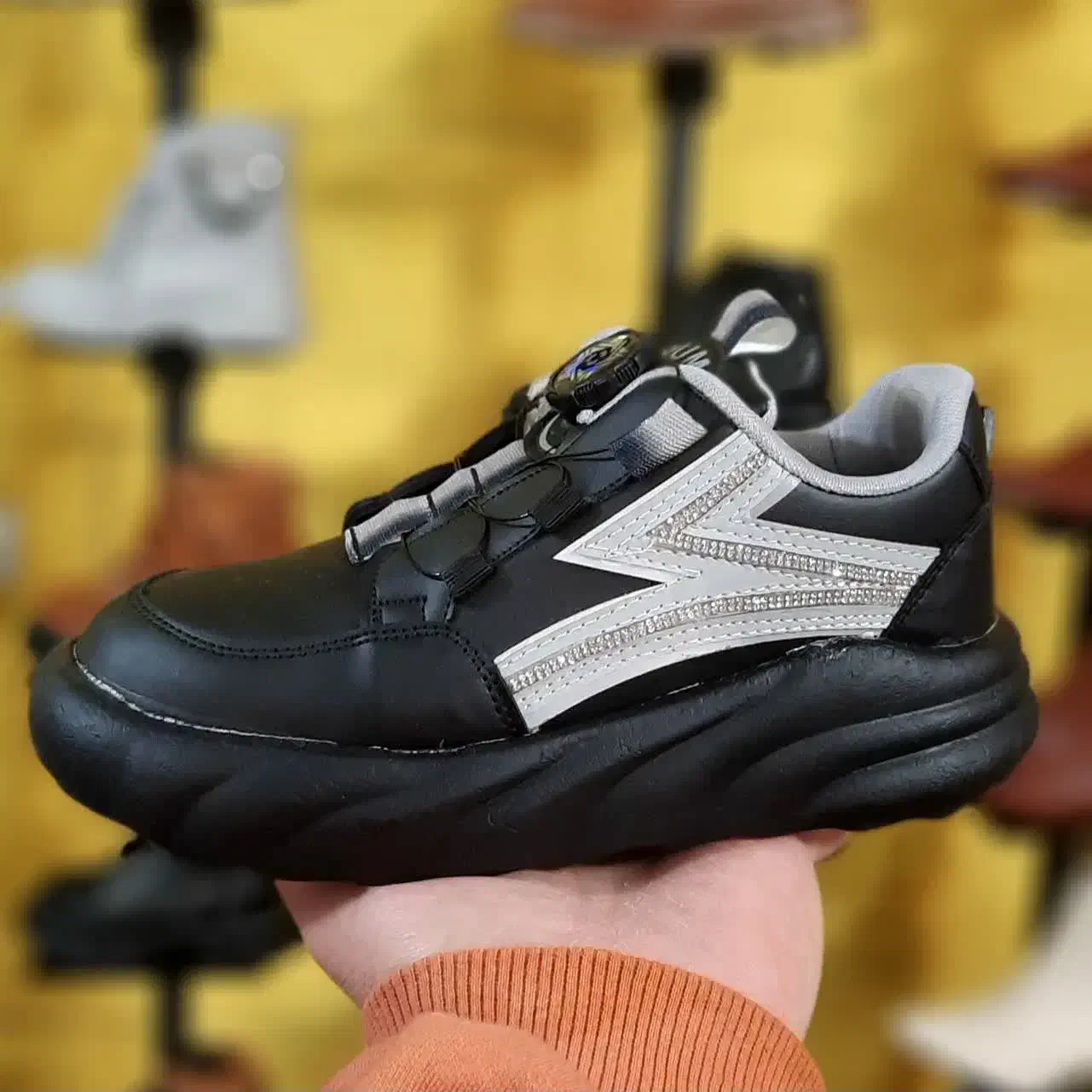 کفش بچگانه دخترانه نگینی پمپی دخترونه|کفش و لباس بچه|نجف‌آباد, بازار|دیوار