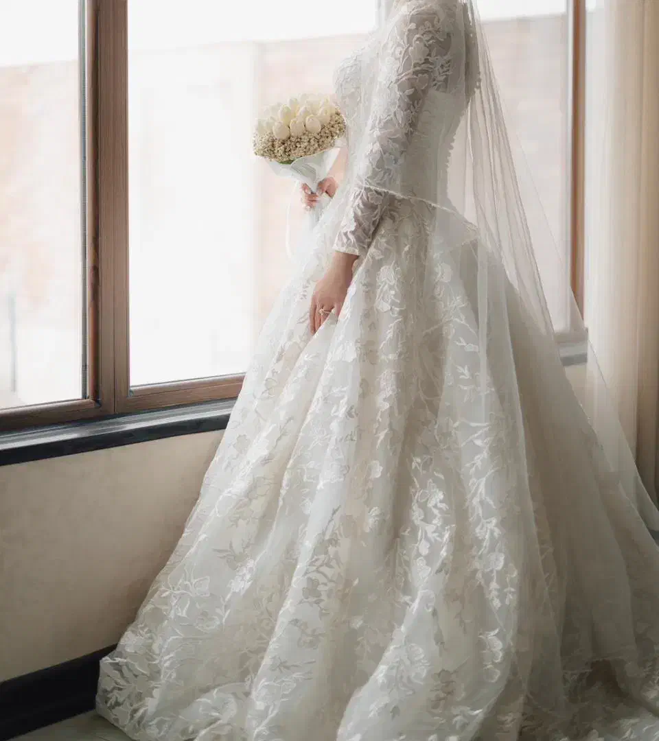 لباس عروس|لباس|یزد, |دیوار