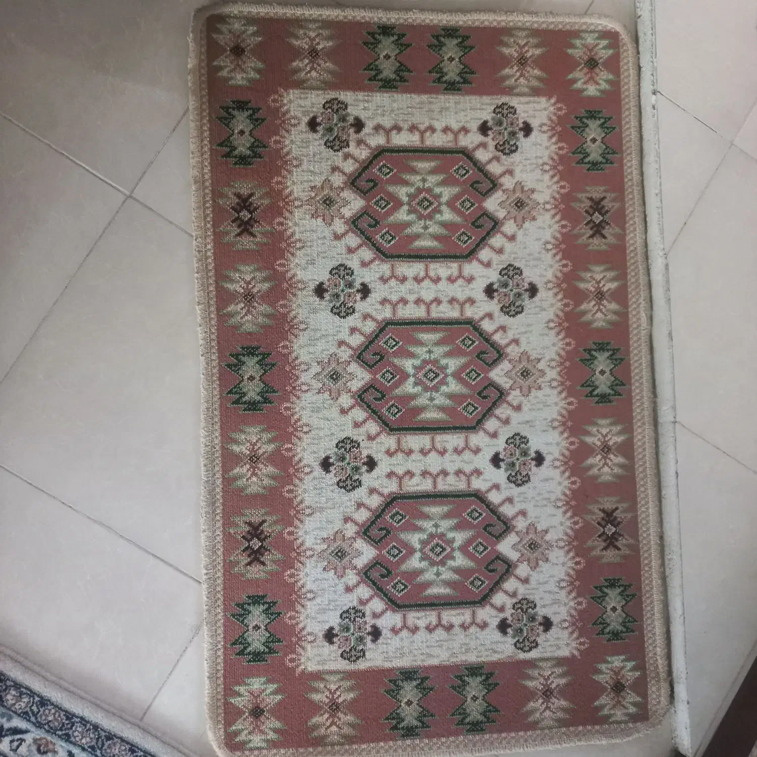 دوعدد پا دری|پادری|اصفهان, پروین|دیوار