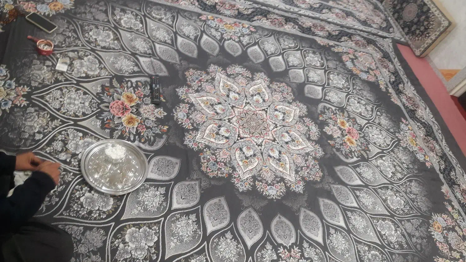 روفرشی|روفرشی|کرمانشاه, |دیوار