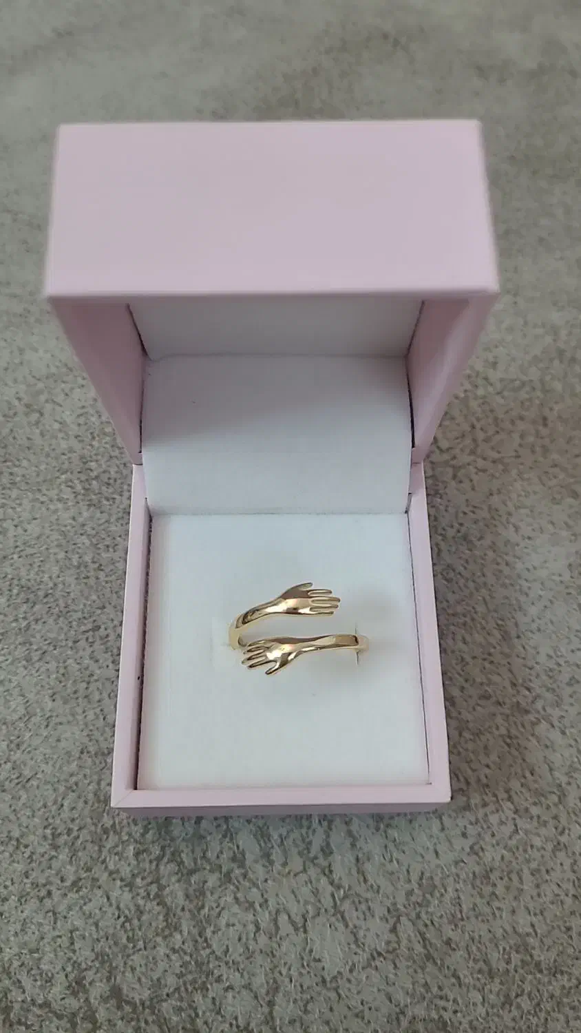 گلی بدلیجات کادویی و اسپرت دخترونه و پسرونه|بدلیجات|اسلامشهر, شهرک قائمیه|دیوار