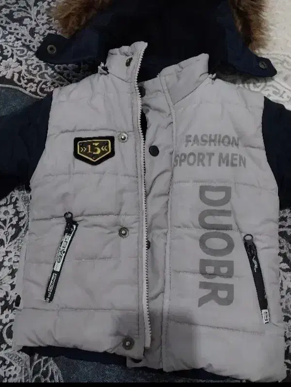 کاپشن پسرانه سایز۲|کفش و لباس بچه|تهران, شهرک صادقیه|دیوار