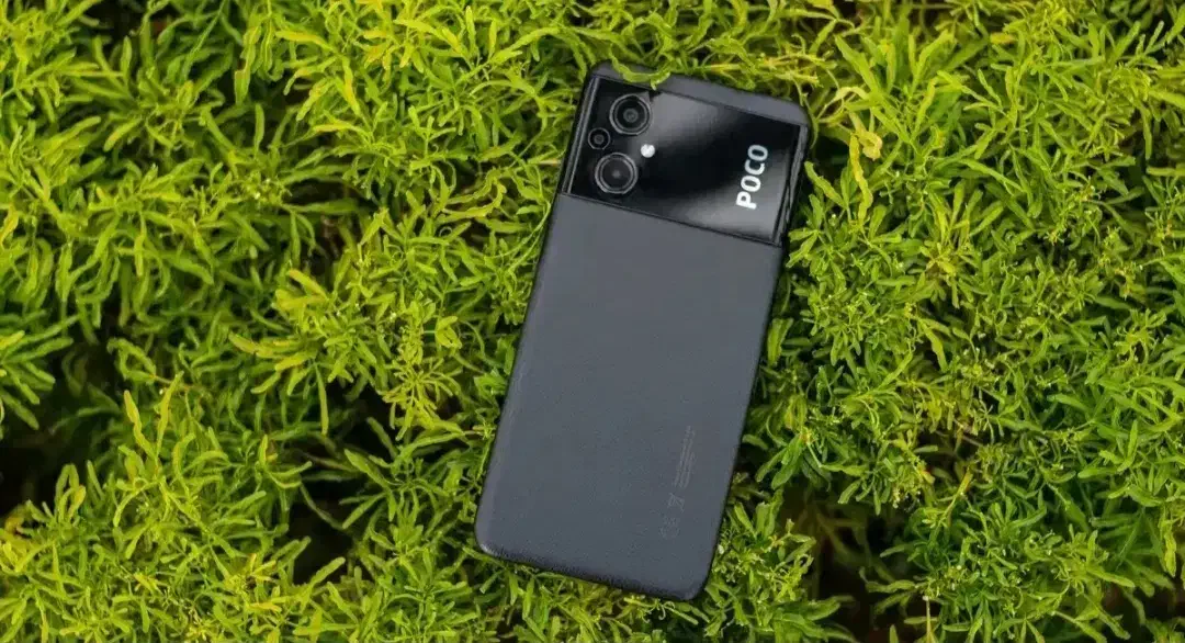 پوکوm5|موبایل|قم, شهرک مهدیه (مدرس)|دیوار