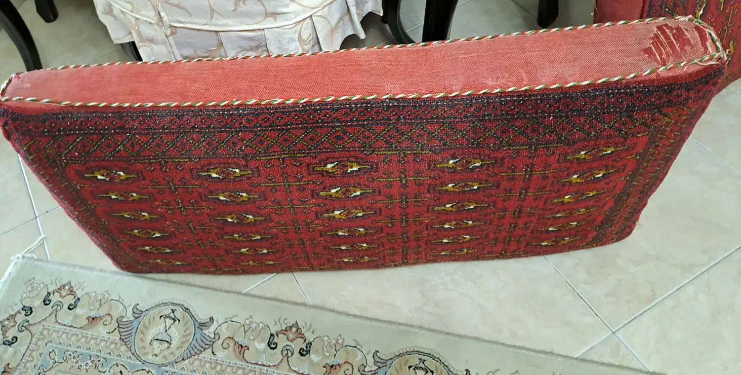 یک جفت پشتی کارکرده|پشتی|تهران, سازمان برنامه شمالی|دیوار