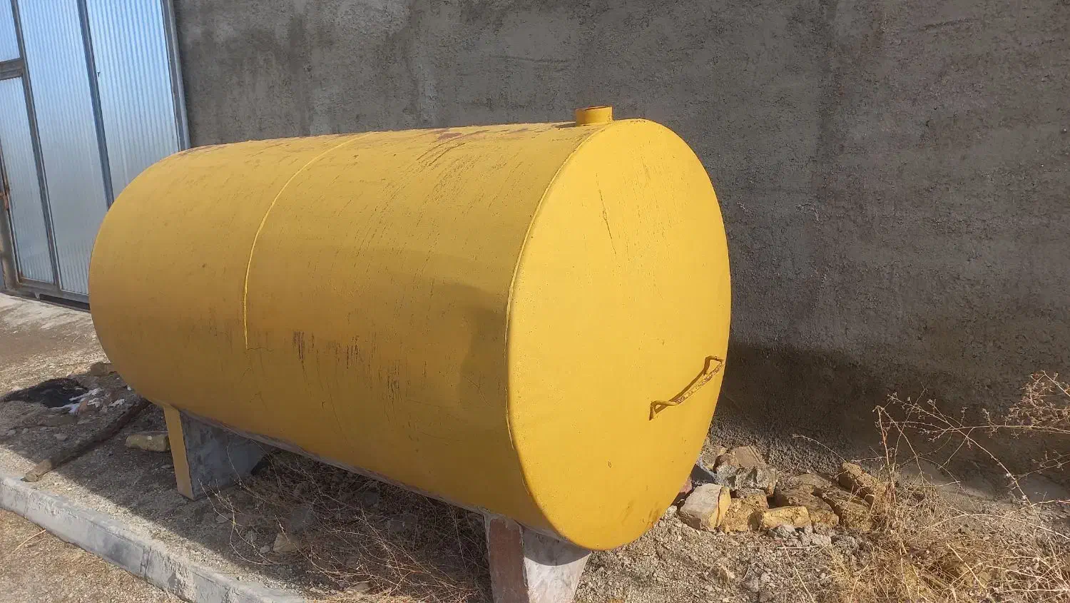 تانکر ۲۵۰۰ لیتری|مصالح و تجهیزات ساختمان|گلپایگان, |دیوار