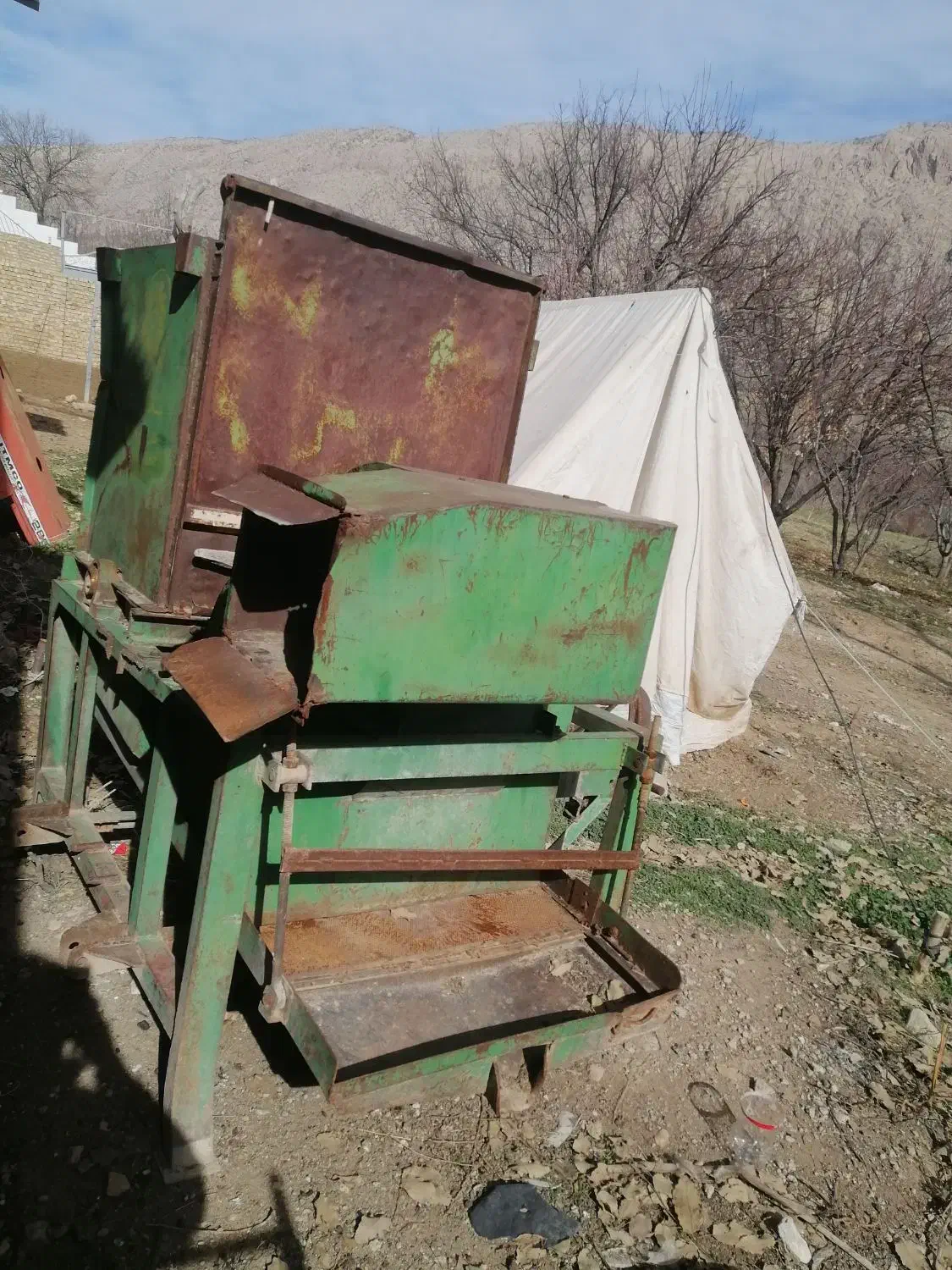 خرمنکوب بادی|ابزارآلات|خرم‌آباد, |دیوار