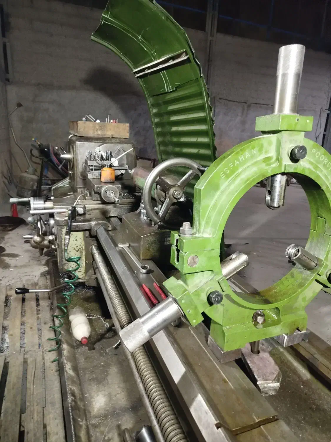 تراش بلغار|ماشین‌آلات صنعتی|نجف‌آباد, قلعه سفید|دیوار