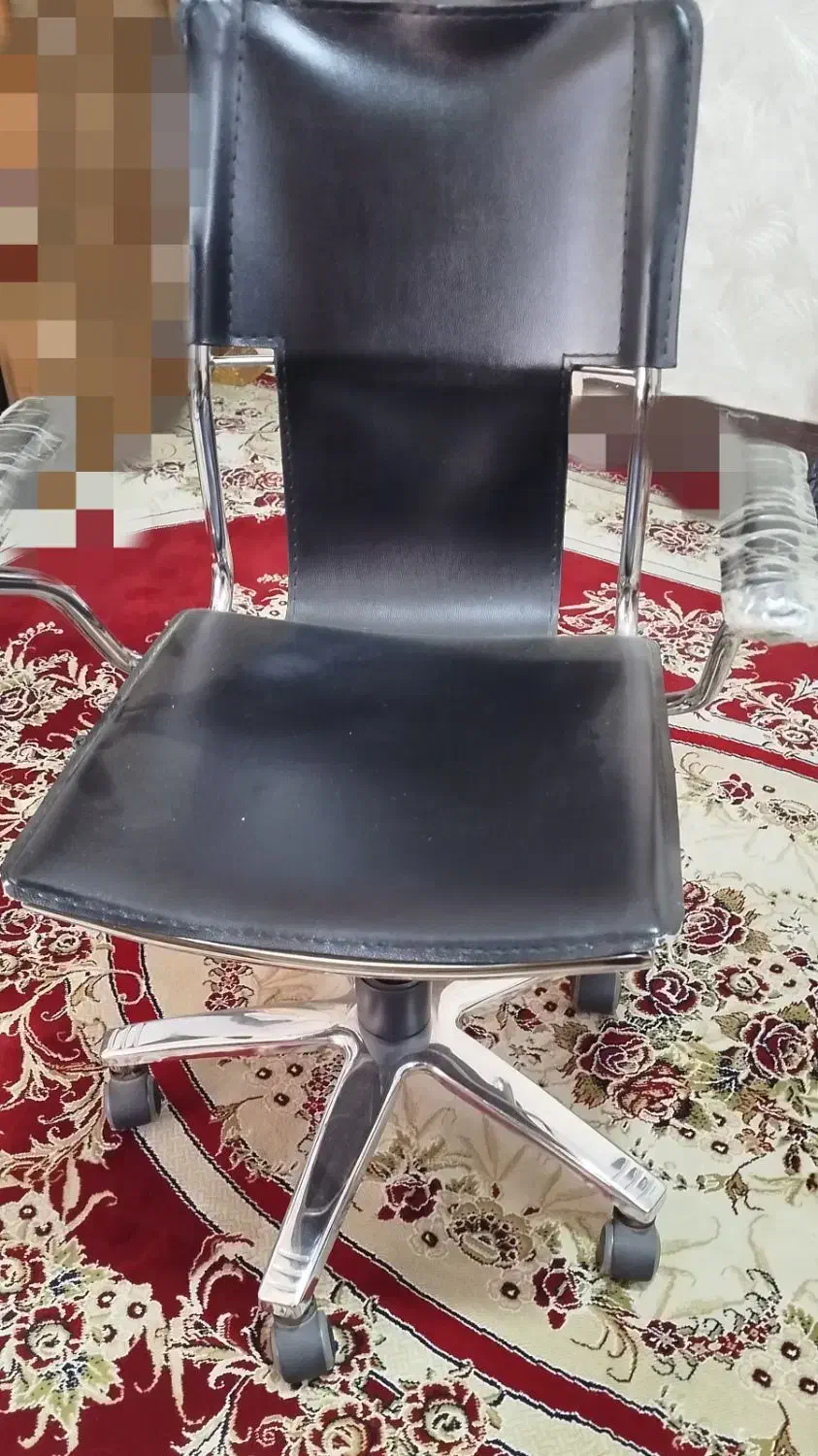 صندلی چرخان|صندلی و نیمکت|بیرجند, |دیوار