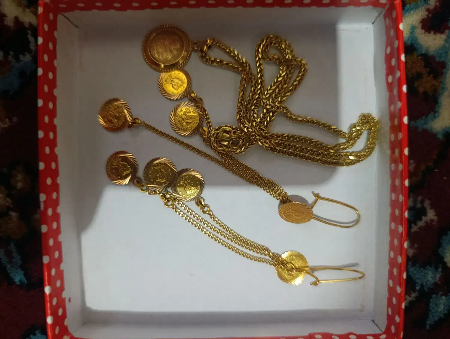 پلاک زنجیر و گوشواره|جواهرات|سنندج, |دیوار