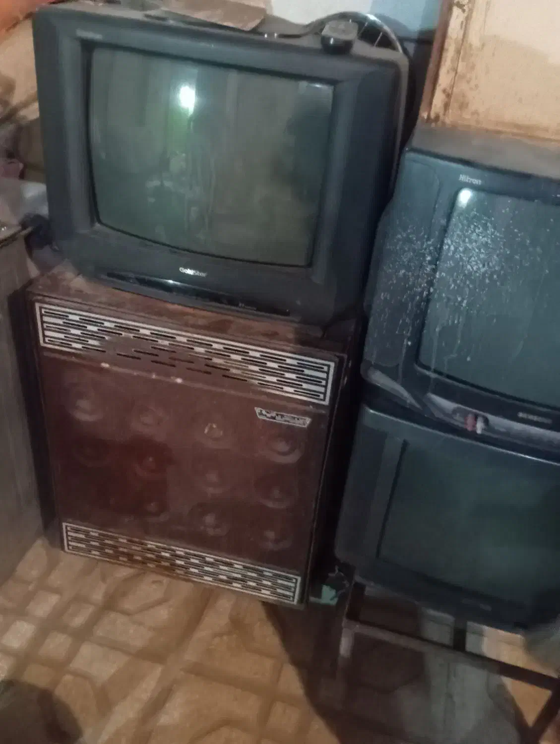 تلوزیون|تلویزیون و پروژکتور|سبزوار, شرق کال شمالی|دیوار