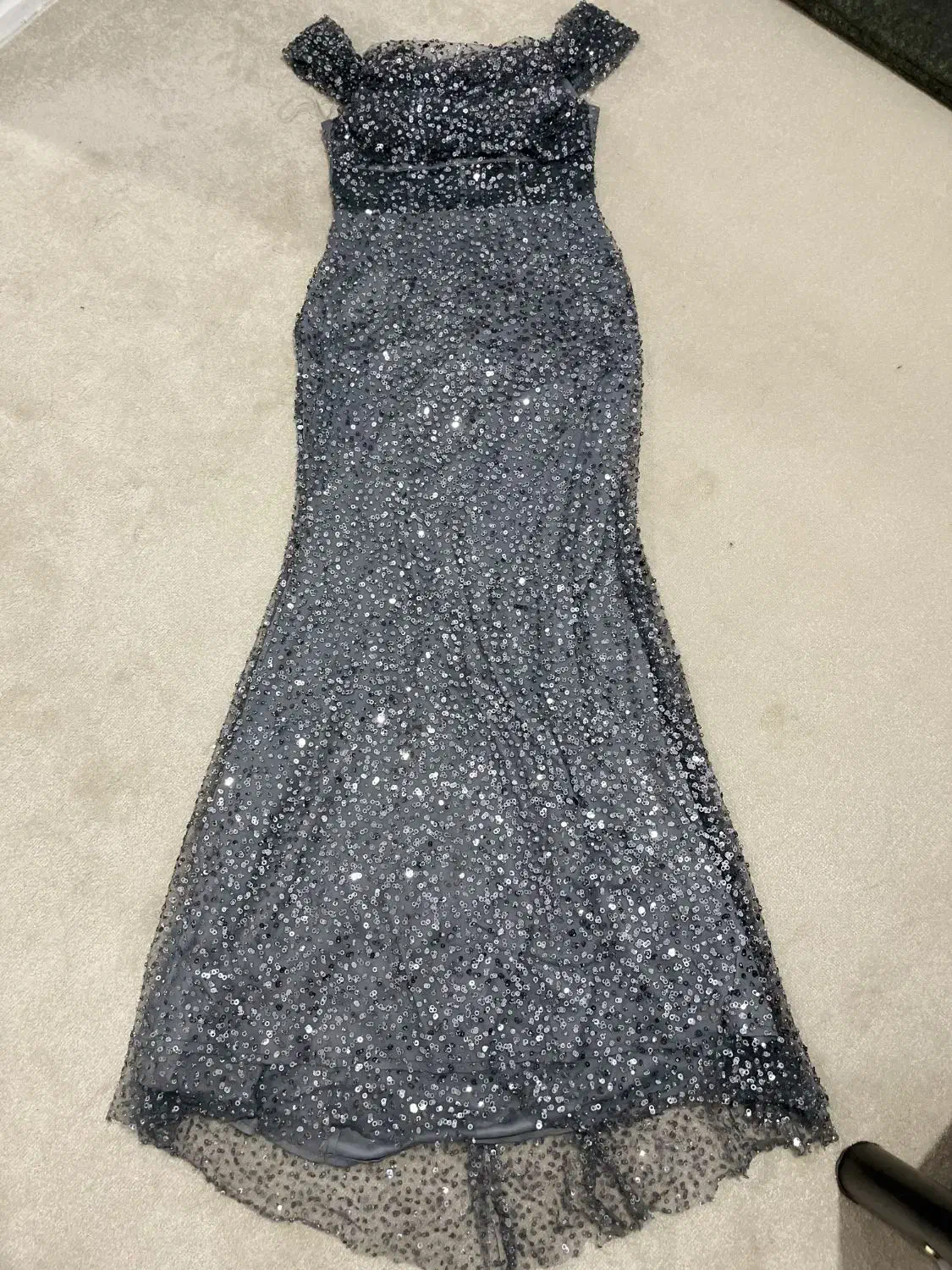 لباس مجلسی سنگاری|لباس|شوش, |دیوار