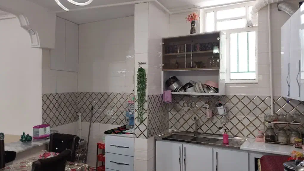 فروش ویلایی دو طبقه گلدشت شرقی|فروش خانه و ویلا|خرمآباد, |دیوار