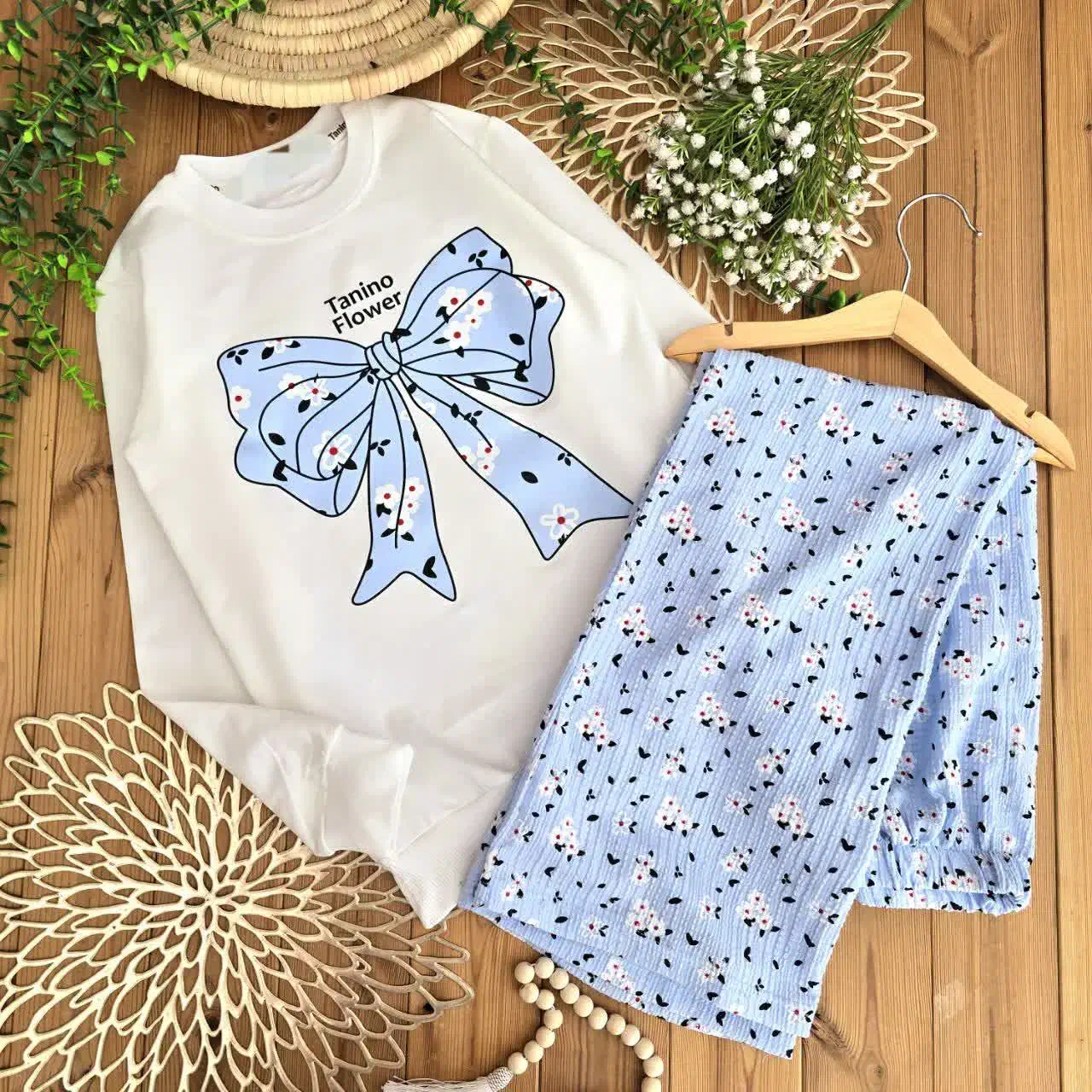 ست های بچگانه فقط275|کفش و لباس بچه|بروجرد, |دیوار