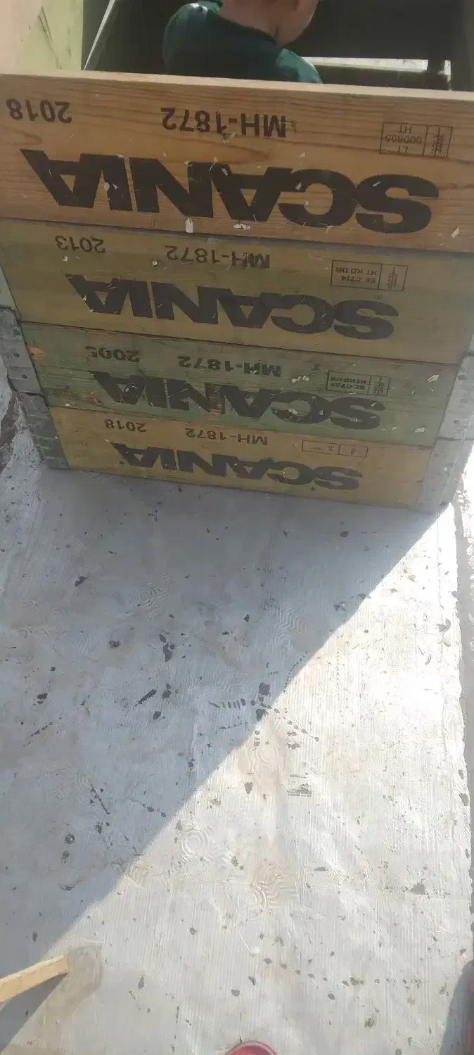 پالت یا تخته تاشو|مصالح و تجهیزات ساختمان|ورامین, شهرک مدرس|دیوار