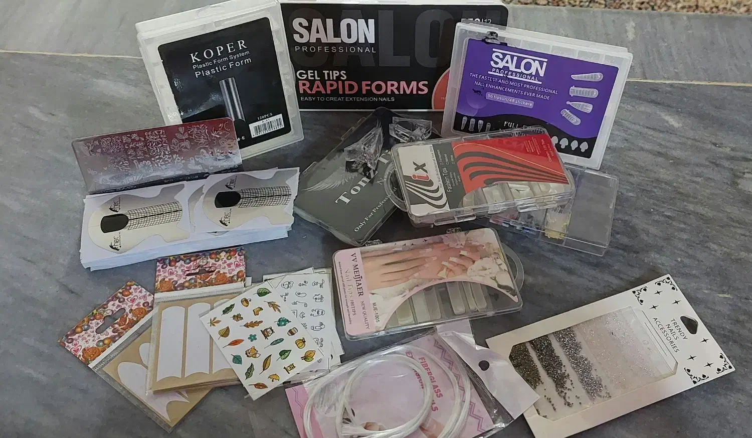 وسایل کامل کاشت ناخن|آرایشی، بهداشتی، درمانی|سنندج, |دیوار