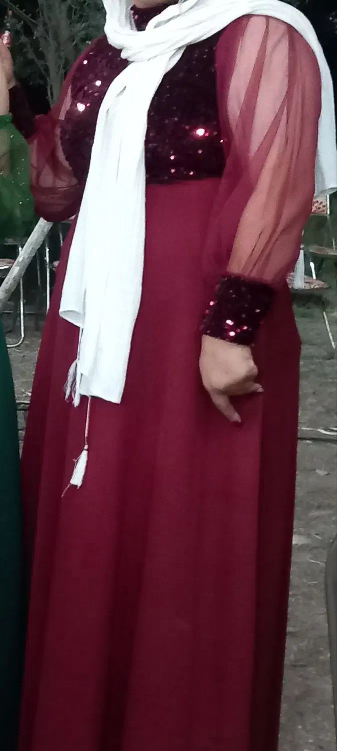 لباس مجلسی|لباس|رستم‌آباد, |دیوار