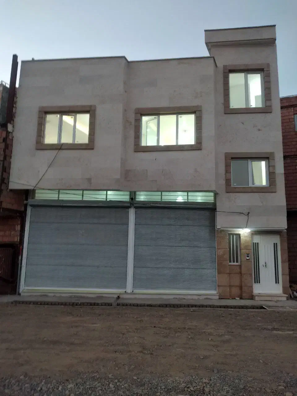 فروش یک باب منزل مسکونی|فروش خانه و ویلا|خوی, |دیوار