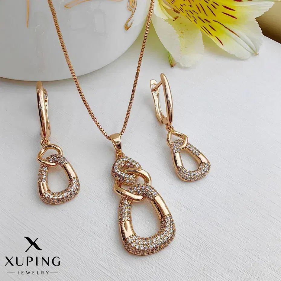 بهترین و شیکترین هدیه واسه خانم ها|بدلیجات|یزد, |دیوار