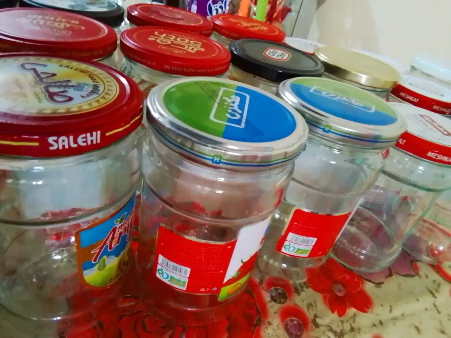 شیشه خالی|ظروف نگهدارنده، پلاستیکی، یک‌بارمصرف|بندرعباس, |دیوار