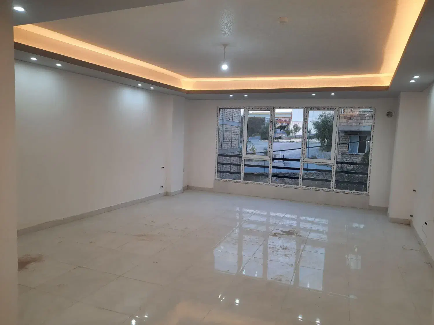 واحد ۱۰۰ متری مهدوی بهارستان|فروش آپارتمان|ارومیه, |دیوار