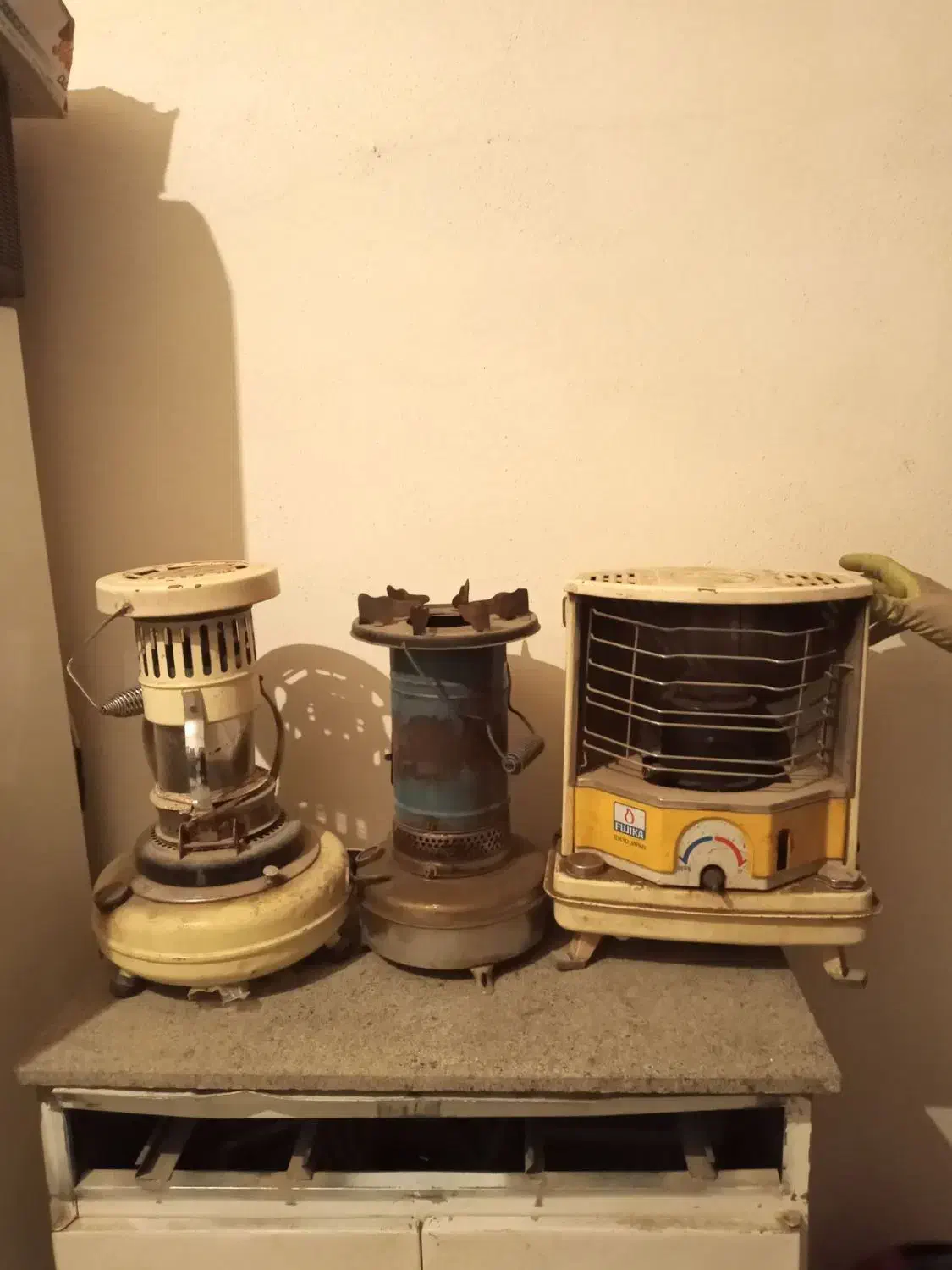 چراغ نفتی قدیمی|بخاری، هیتر، شومینه|بیجار, |دیوار