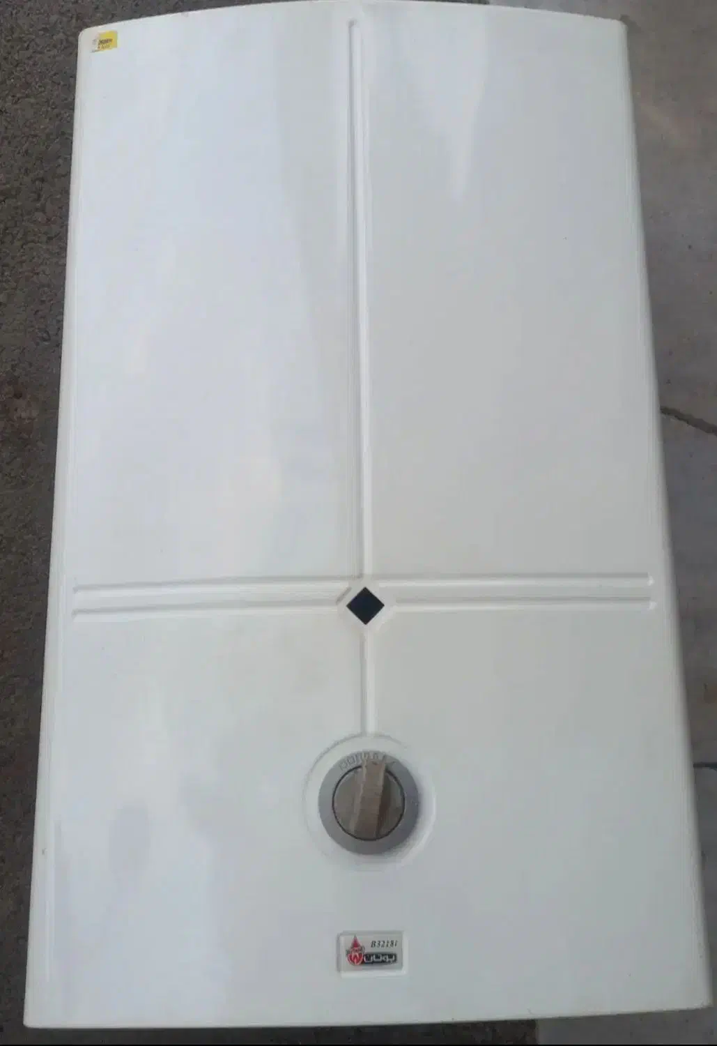 آبگرمکن دیواری 3218|آبگرمکن، پکیج، شوفاژ|ملایر, |دیوار