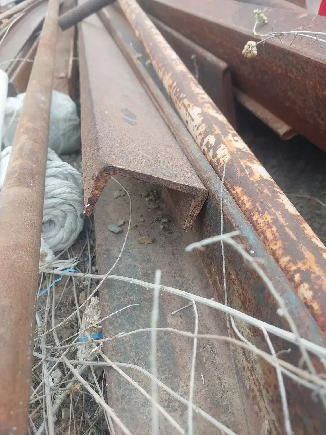 نبشی و ناودانی|مصالح و تجهیزات ساختمان|تهران, شهرک علم و فناوری|دیوار