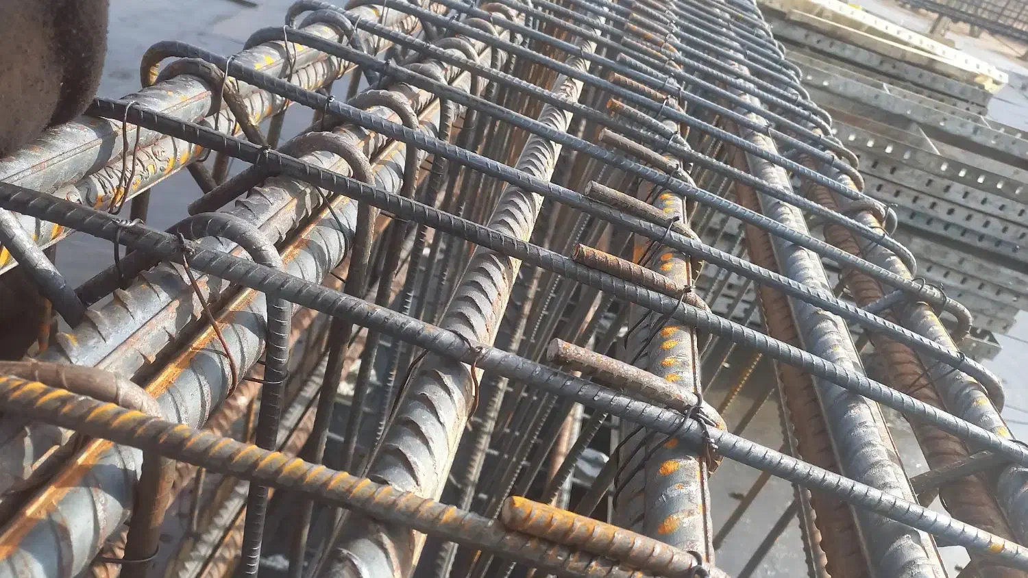 آرماتور بندی|خدمات پیشه و مهارت|بجنورد, |دیوار