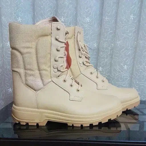 پوتین کویری ( مرزبانی )|کوهنوردی و کمپینگ|کلاله, |دیوار